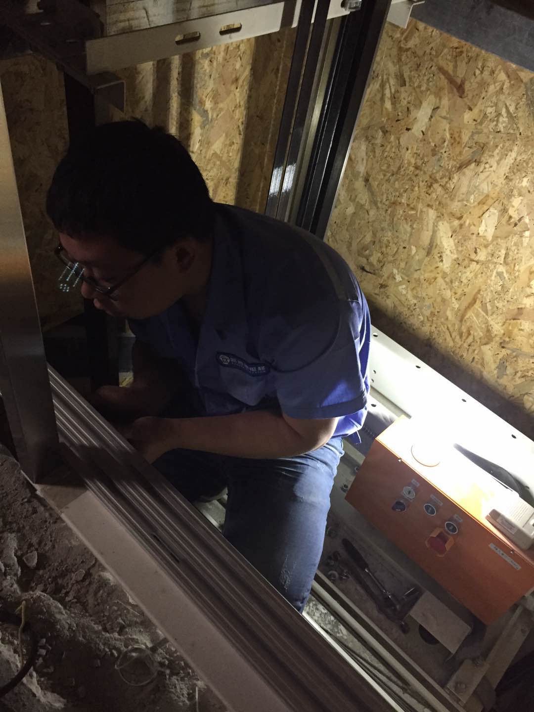 成都别墅电梯,成都家用电梯,四川别墅电梯,四川家用电梯,米兰体育APP官网 - 米兰(中国)
 米兰体育APP官网
